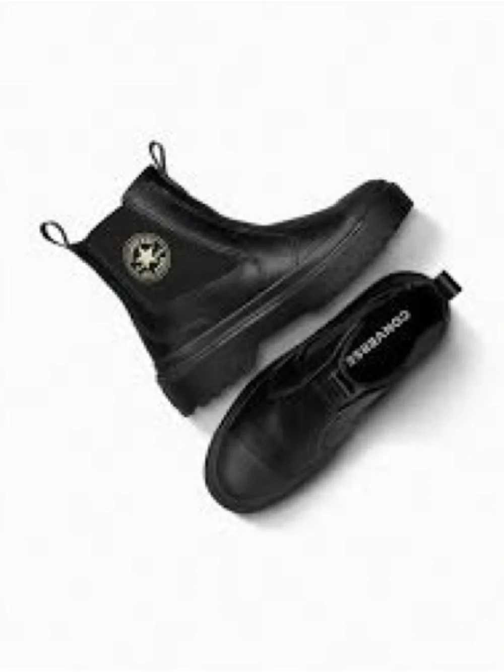 Converse Chuck Taylor All Star Lugged Chelsea Boots big kids size 1